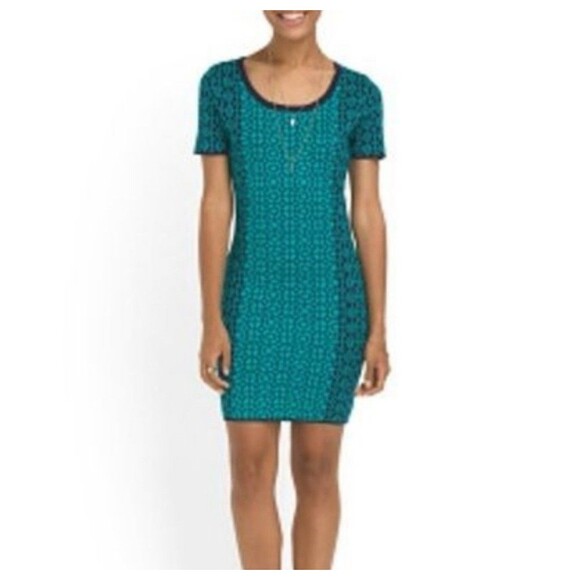 Romeo Juliet Couture Bodycon Dress Womens Size M Short Sleeve Fitted Knit - Picture 4 of 16